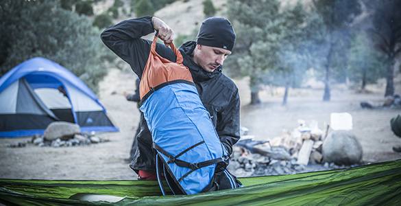 HELIKON Vak na oblečenie Arid Dry Sack, medium - orange / black A (AC-ADM-NL-2401A)