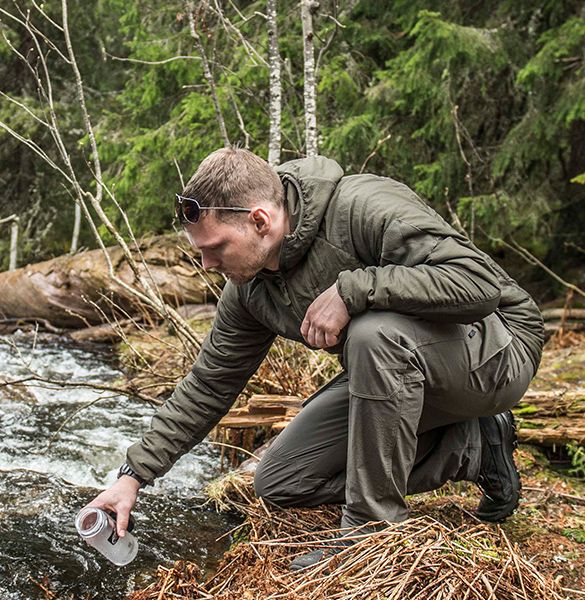 HELIKON Bunda Wolfhound Hoodie, Climashield Apex 67g - desert night camo (KU-WLH-NL-0L)