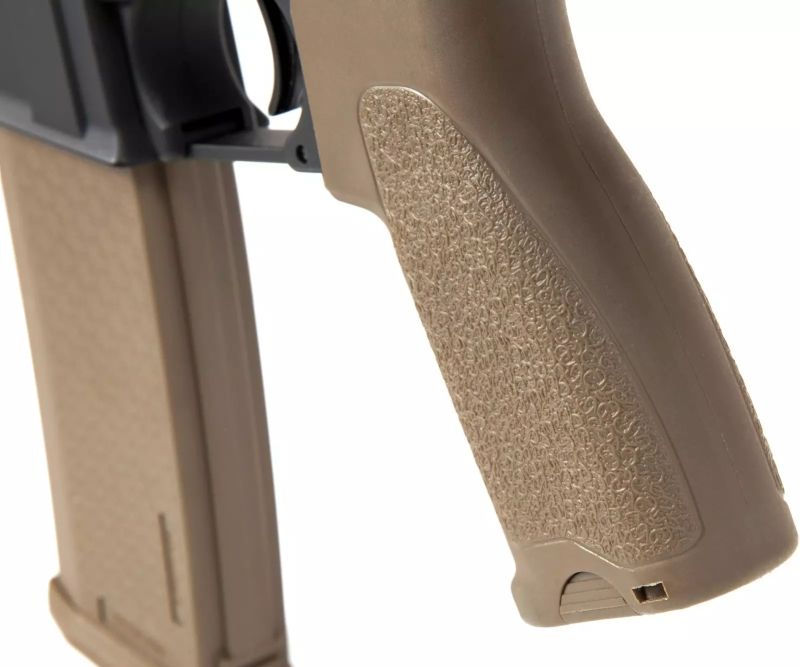 SPECNA ARMS M4 EDGE - half tan (SA-E06)