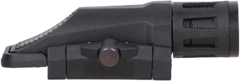 WADSN Taktické svetlo WM104 na RIS lištu 300lm - black