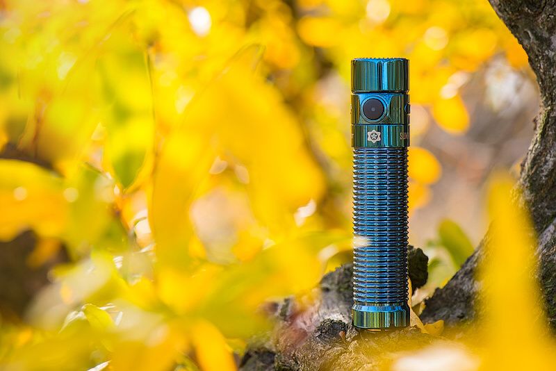 OLIGHT Svietidlo Warrior Mini 1500 lm limitovaná edicia - summer (OL623)