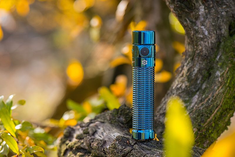 OLIGHT Svietidlo Warrior Mini 1500 lm limitovaná edicia - summer (OL623)