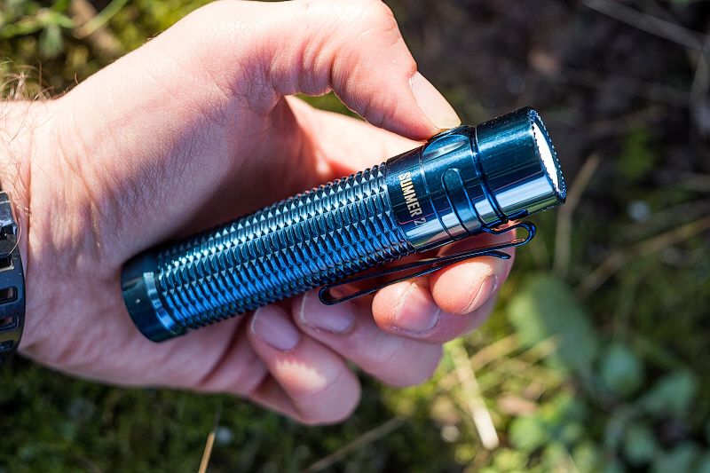 OLIGHT Svietidlo Warrior Mini 1500 lm limitovaná edicia - summer (OL623)