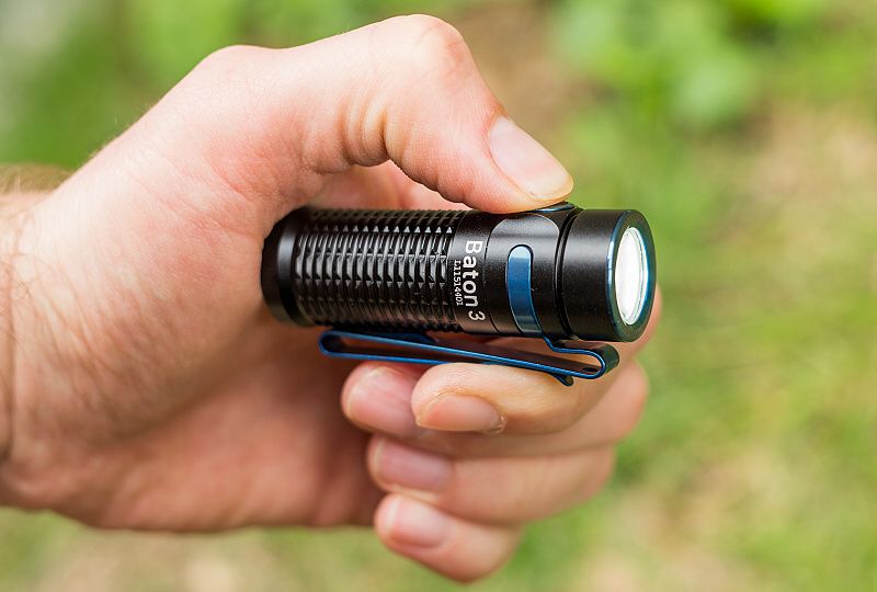 OLIGHT Svietidlo Baton 3 1200 lm prémiová edícia - čierne (OL649)