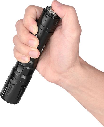 OLIGHT Svietidlo na zbraň Odin Turbo 330lm - čierne (OL666)