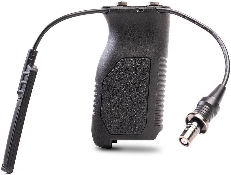 STRIKE INDUSTRIES Grip M-LOK Angled Vertical, long - čierny