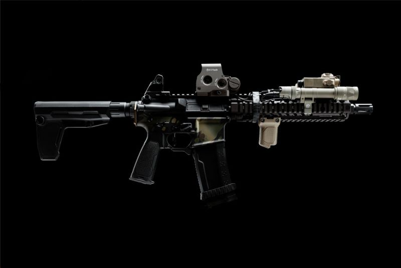 STRIKE INDUSTRIES Grip Picatinny Angled Vertical, short - black