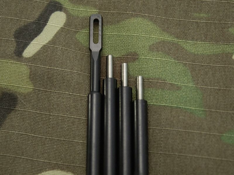 AIRSOFTPRO Plastový vyterák hlavne 71,6cm, skladací 