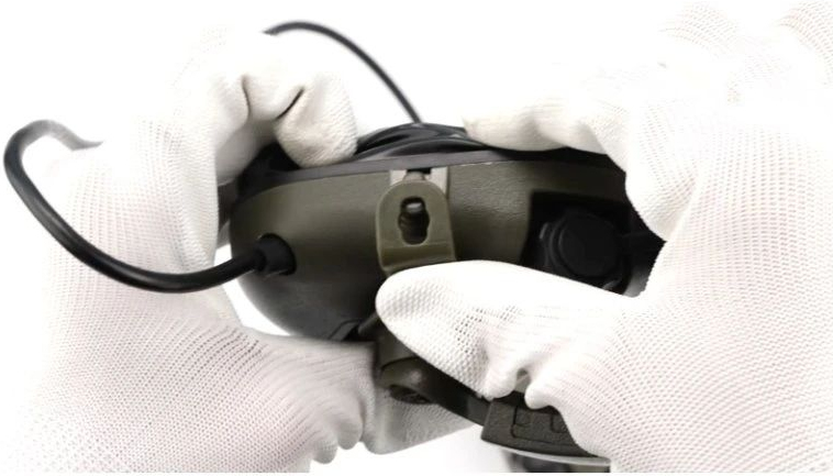 EARMOR Adaptér M16A pre chrániče sluchu M32 ARC PLUS - black (M16A-BK)