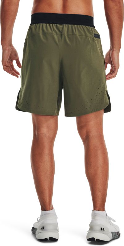 UNDER ARMOUR Krátke nohavice Peak Woven Shorts - zelené (1376782-390)