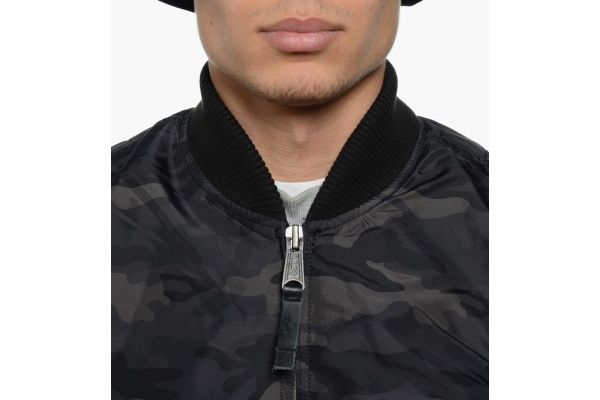 ALPHA INDUSTRIES Bunda MA-1 TT - black camo (191103/125)