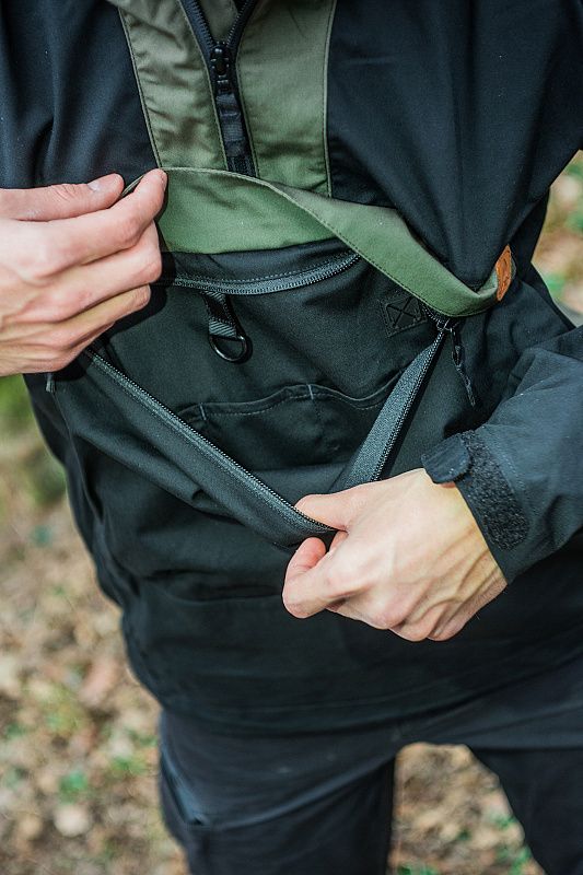 HELIKON Bunda Anorak Woodsman - čierna / taiga green (KU-WDN-DC-0109A)