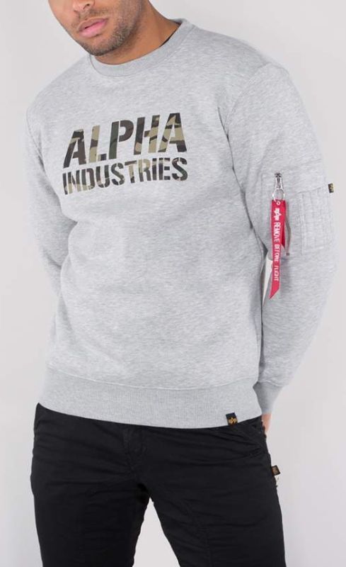 ALPHA INDUSTRIES Mikina Camo Print Sweat - šedá/woodland nápis (176301/382)