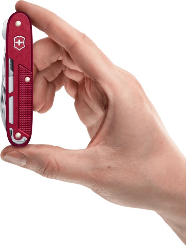 VICTORINOX Zatvárací nôž SYNERGY ALOX 93mm - red (0.8216.20)