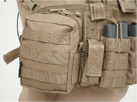 WARRIOR Direct Action Single 9mm Pistol Mag Pouch - coyote (W-EO-SPDA-9-CT)