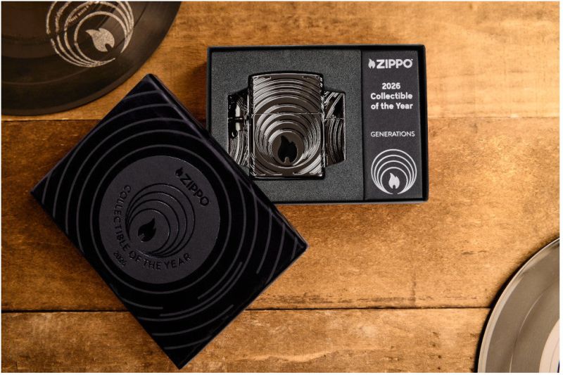 ZIPPO Zapaľovač COLLECTIBLE OF THE YEAR 2026 ARMOR HIGH POLISH BLACK (29165)