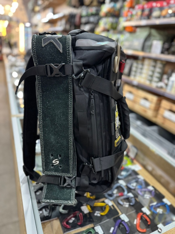 OZUKO Taška Gym / Travel - black