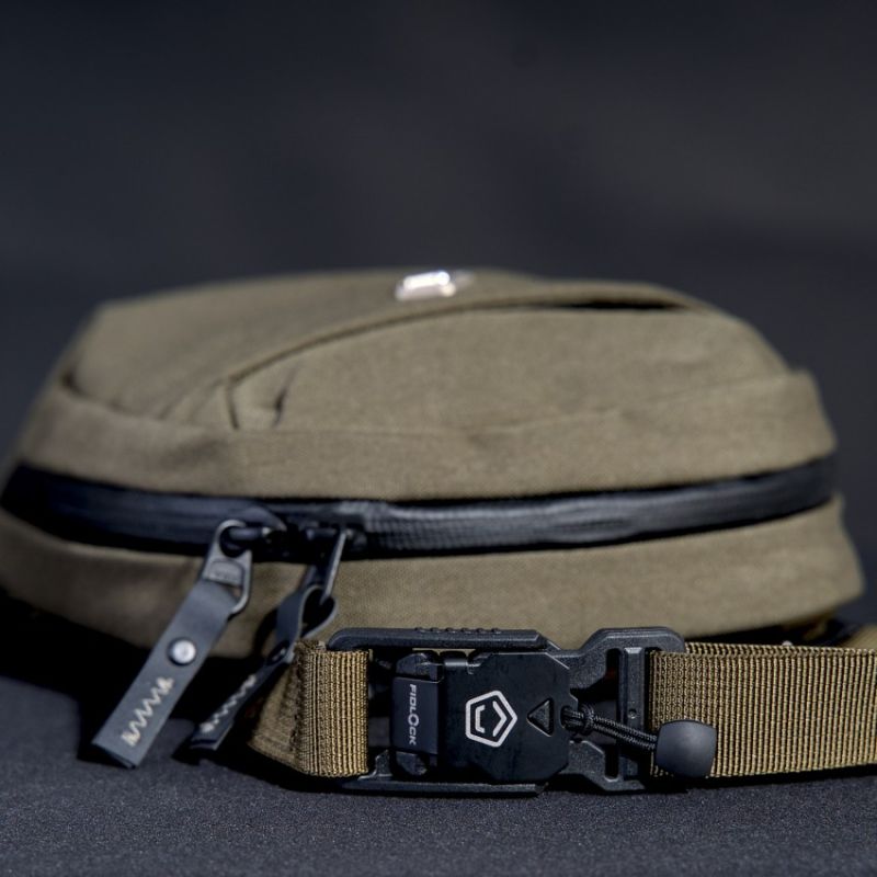 PENTAGON Kapsa cez rameno Consul Vertical Sling - black (K16114)