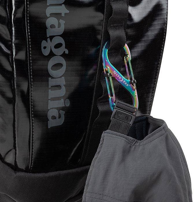 NITE IZE Karabína S-Biner #4 SlideLock - black (LSB4-01-R3)