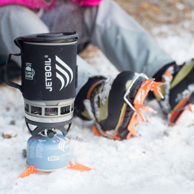 JETBOIL Plynový varič Zip Carbon 0,8L - čierny