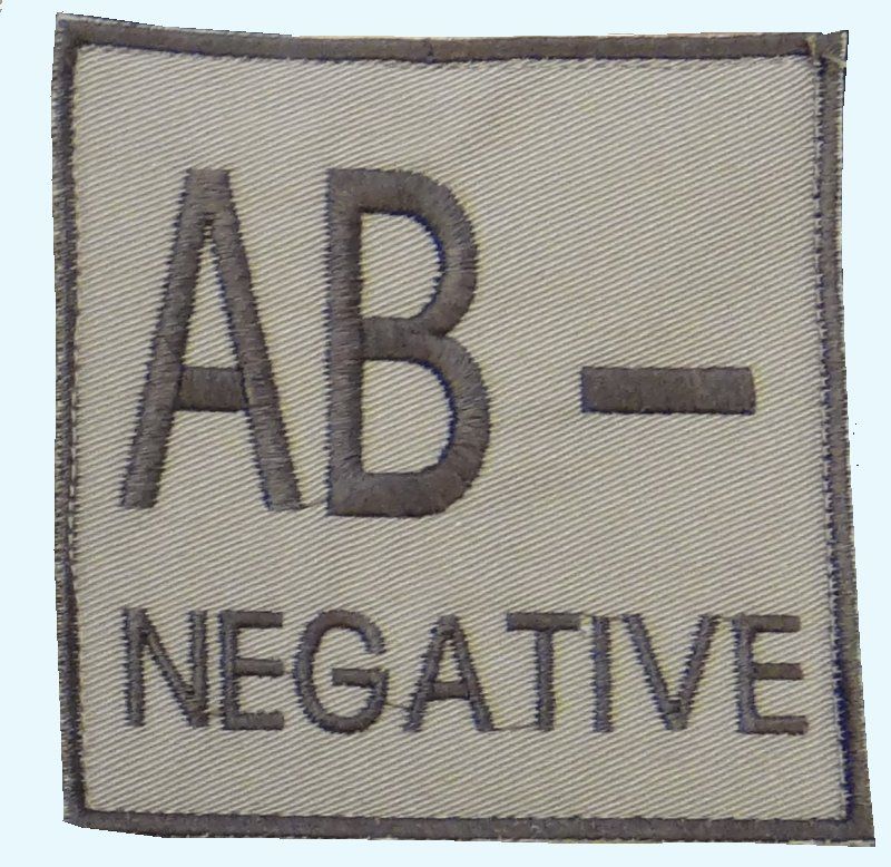 Textilná Nášivka/Patch AB NEG, 9x9cm - tan