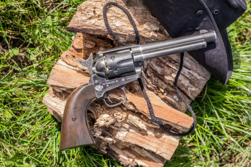 UMAREX Vzduchový revolver CO2 Colt SAA .45 antique, kal. 4,5mm BB (5.8307)