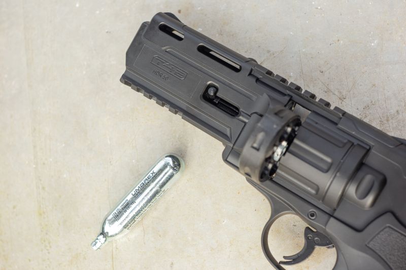 UMAREX Vzduchový revolver CO2 T4E HDR50 Emergency Kit 11J, kal. 50 (26565)