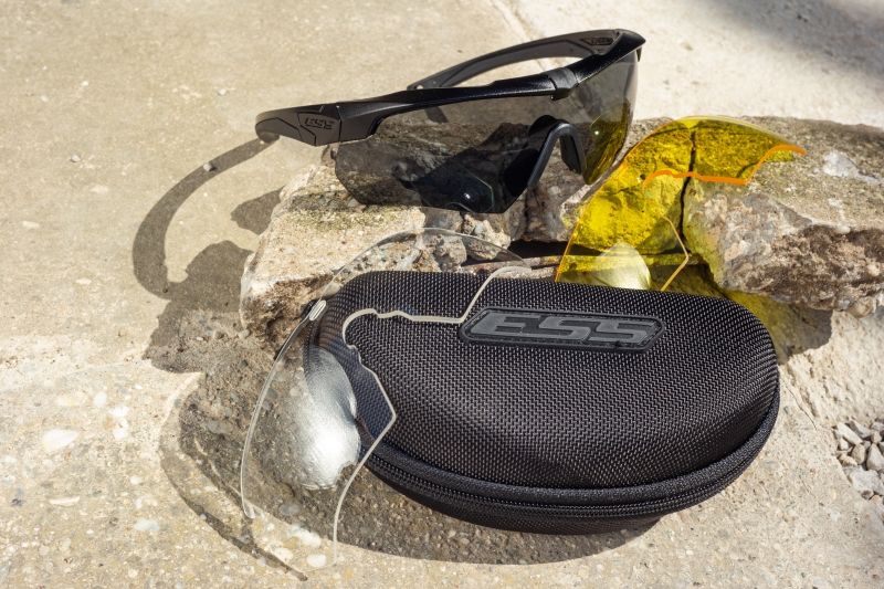 ESS Ochranné okuliare ESS Crossbow 3LS - číre, dymové, žlté sklo, jeden rám, krabička, popruh (740-0387)