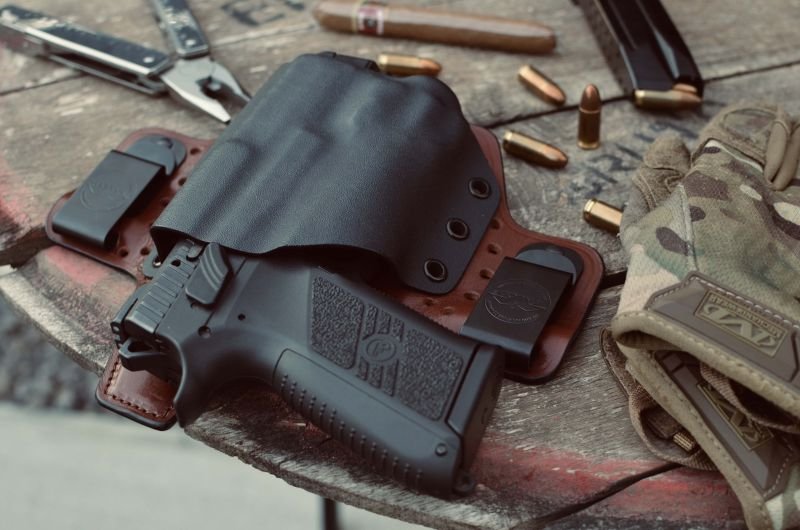 FALCO Opaskové puzdro IWB typ A116 pre G17, štandard mier., ľavák+ PL2