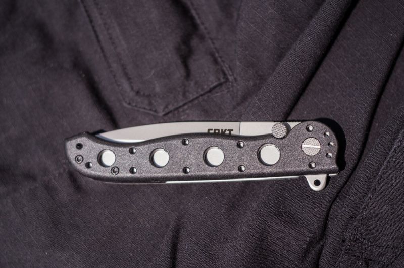 CRKT Zatvárací nôž M16-13Z Zytel Medium Spear, zúbkovaný (CR13Z)