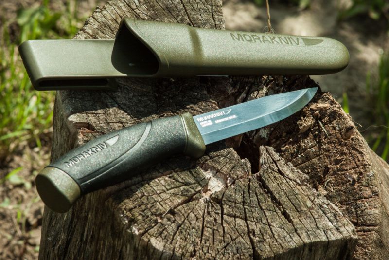MORAKNIV Nôž s pevnou čepeľou Companion MG (S) - Stainless Steel - zelený (NZ-CMG-SS-02)