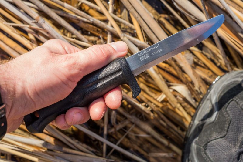 MORAKNIV Nôž s pev.čep. Marine Rescue 541 stainless steel black Muničák