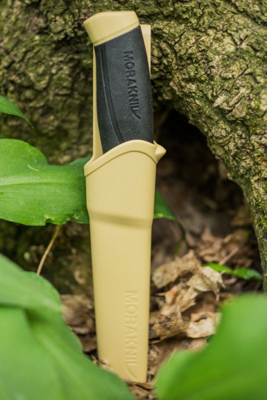 MORAKNIV Nôž s pevnou čepeľou Companion Desert - Stainless Steel - khaki (NZ-CPN-SS-13)