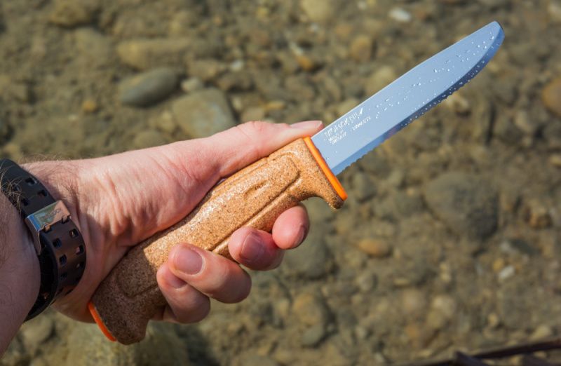 MORAKNIV Nôž s pevnou čepeľou Floating Serrated Knife - oranžový (NZ-FSR-SS-5424A)