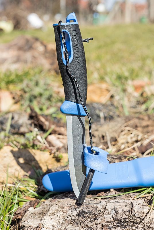MORAKNIV Nôž s pevnou čepeľou Spark - modrý (ID 13572)(NZ-CSP-SS-65)