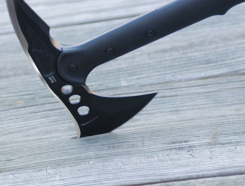 UNITED CUTLERY Tomahawk M48 Hawk Tactical Tomahawk (UC2765)