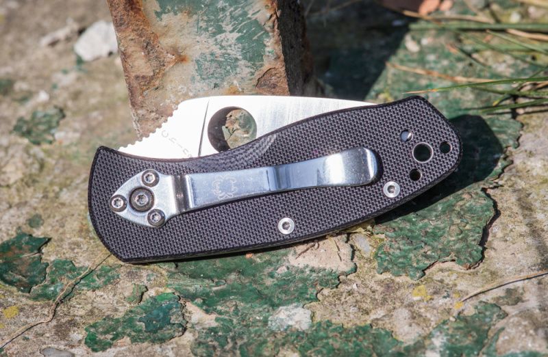 SPYDERCO Zatvárací nôž Ambitious Linerlock (SC148GP)