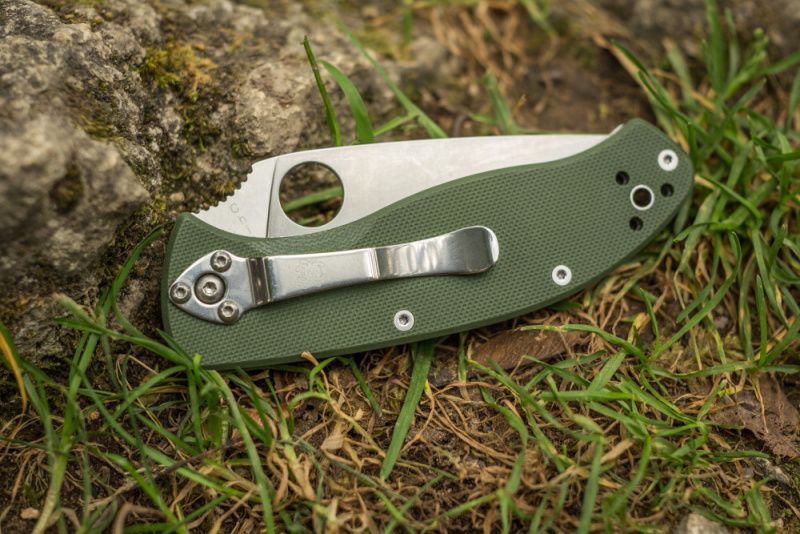 SPYDERCO Zatvárací nôž Tenacious Linerlock G-10 - zelený (SC122GPGR)