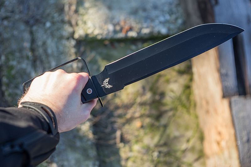 COMBAT READY Nôž s pevnou čepeľou D Guard Bowie - čierny (CBR113)