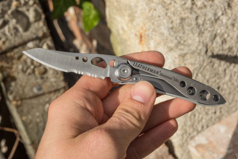 LEATHERMAN Multitool SKELETOOL KBx - strieborný (LTG832382)