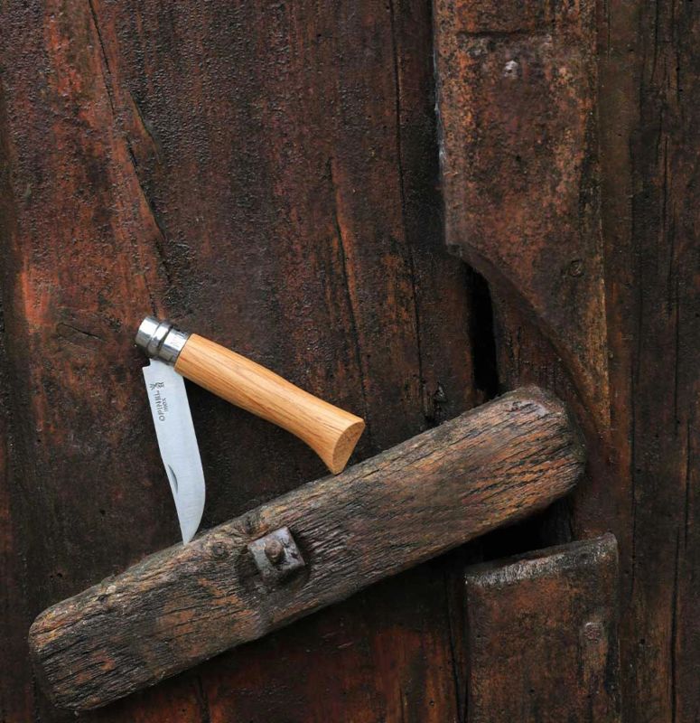 OPINEL Zatvárací nôž N°08 Inox - oak wood (002021)