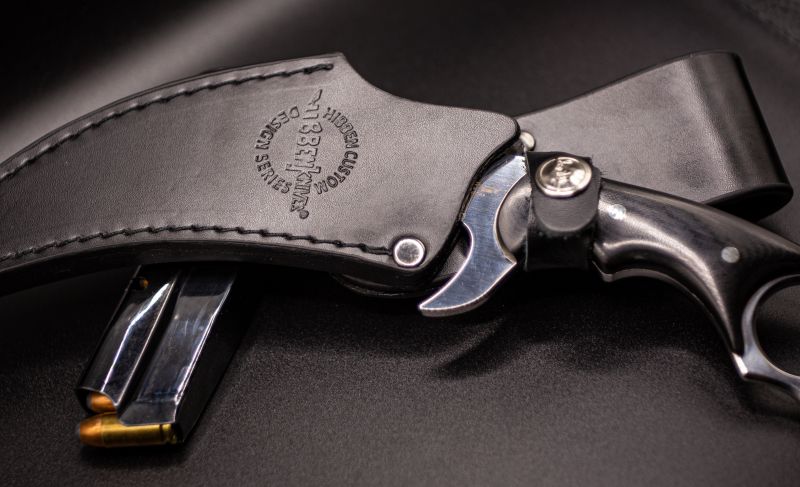 Hibben Nôž s pevnou čepeľou Karambit With Sheath (GH5054)