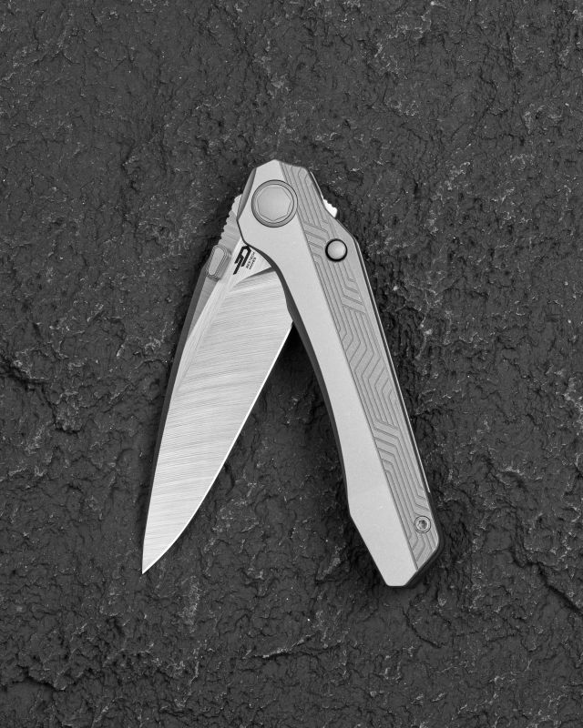 BESTECH Zatvárací nôž WET NELLIE ButtonFrameLock - dark bead blasted grey (BT2505B)