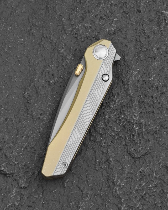 BESTECH Zatvárací nôž WET NELLIE ButtonFrameLock Grey PVD - bead blasted bronze (BT2505D)