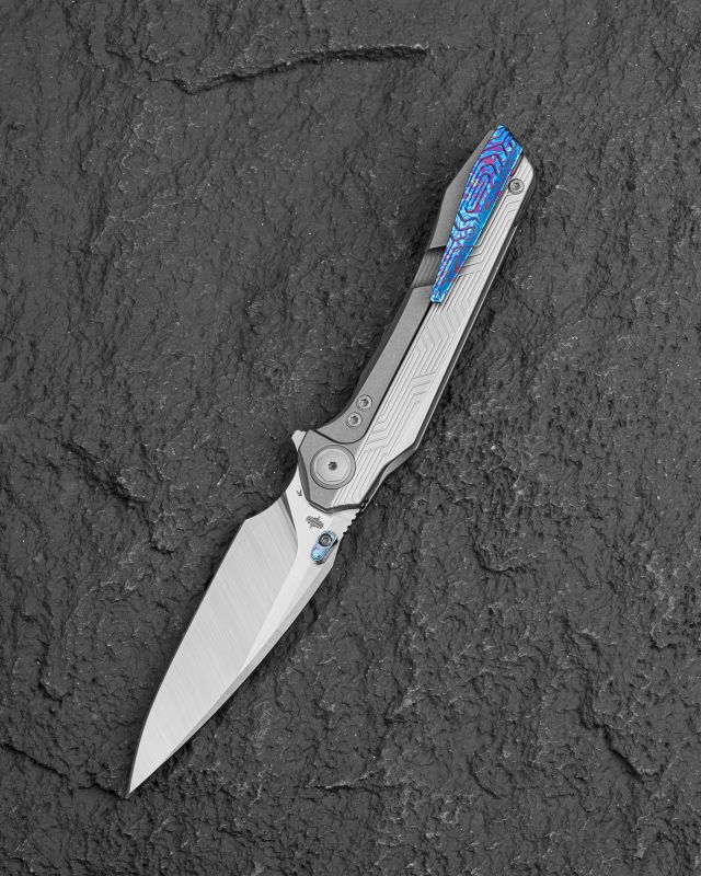 BESTECH Zatvárací nôž WET NELLIE ButtonFrameLock - bead blasted grey (BT2505E)
