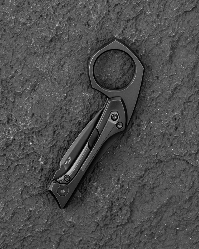 BESTECH Zatvárací nôž DUCI FrameLock Black PVD - carbon marble (BT2605F)
