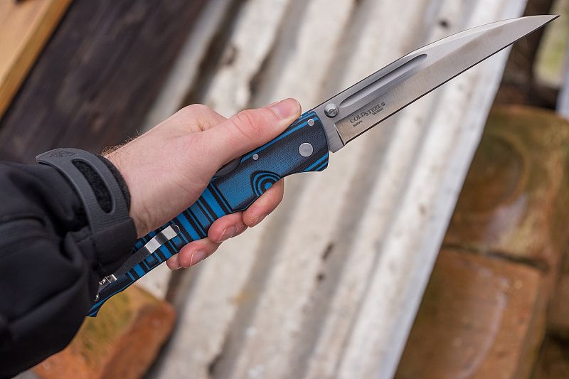 COLD STEEL Zatvárací nôž FRENZY II (BLUE & BLACK) S35VN (62P2A)