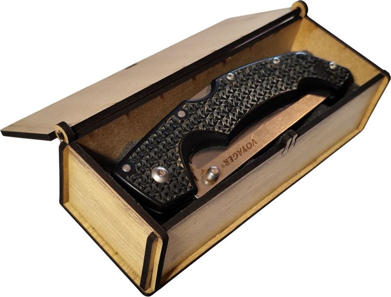 Municák box na zatvárací nožík, vlk+hory v1, dub zlatý